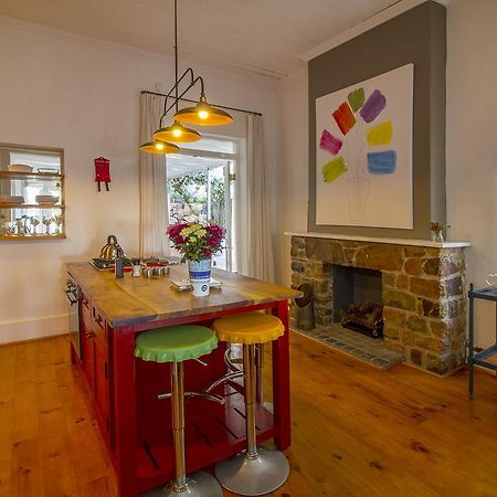 Edwardian Town House Villa ไซมอนส์ทาวน์ ภายนอก รูปภาพ