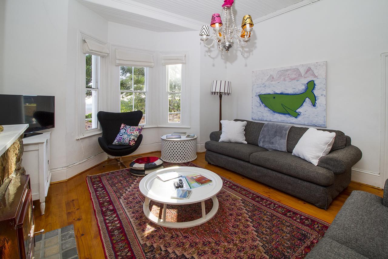 Edwardian Town House Villa ไซมอนส์ทาวน์ ภายนอก รูปภาพ